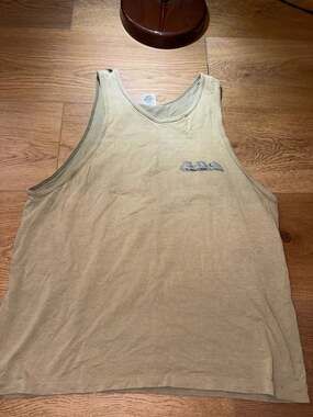 Vintage Quiksilver Internationale Logo Tank Top XL Tan 90s Surf